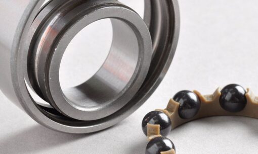 Hybrid ceramic bearings