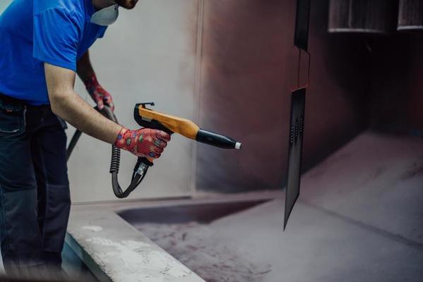 Abrasives Strahlen