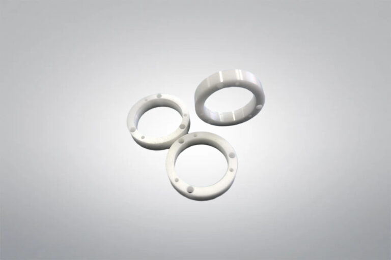 Ring aus gehärtetem Zirkoniumoxid